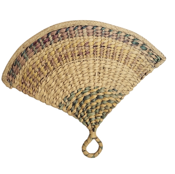 Bohemian Ethnic Wicker Straw Fan Wall Hanging Beachy - Picture 1 of 2
